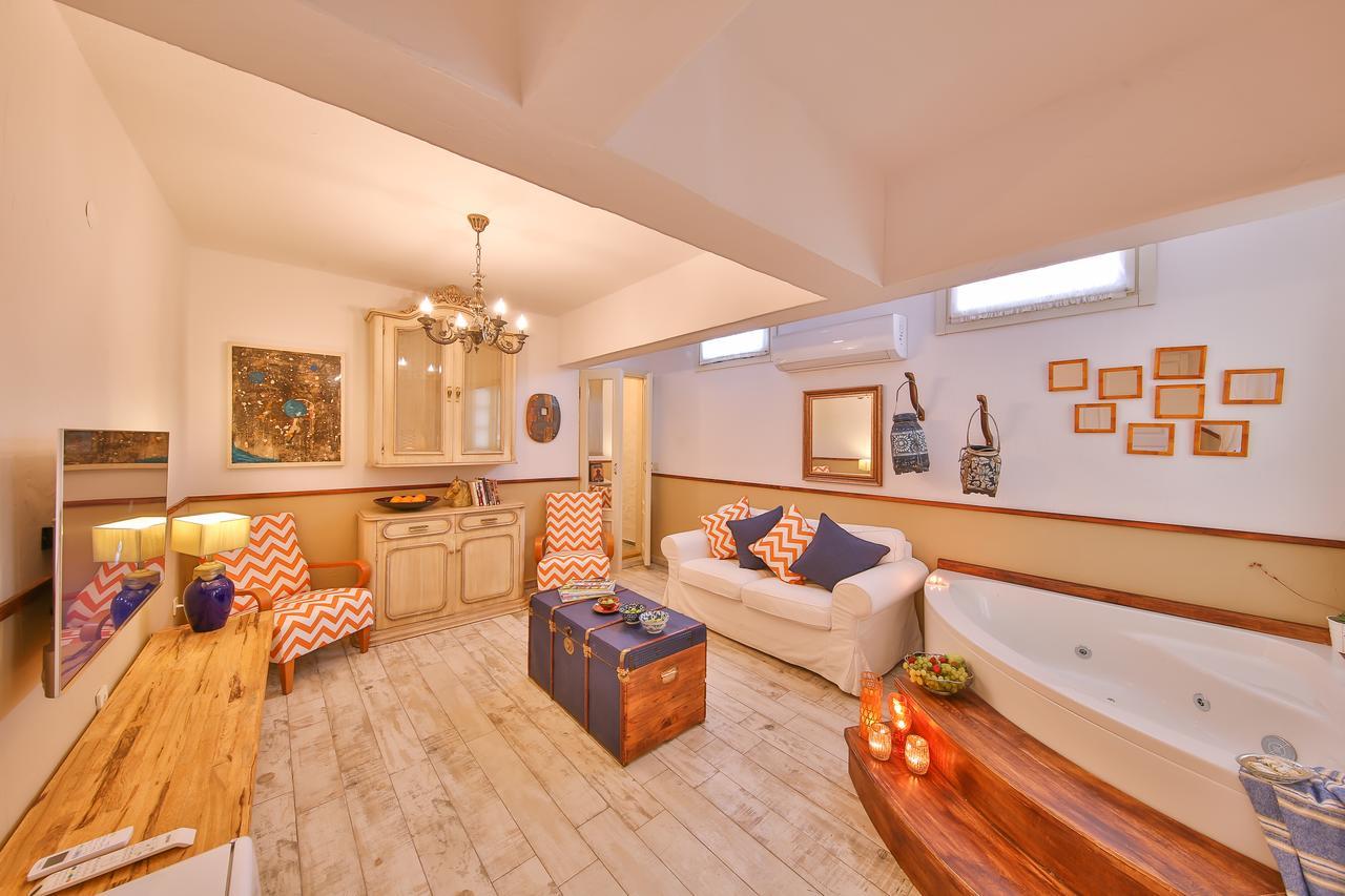 Palas Ilica Cesme Exterior photo